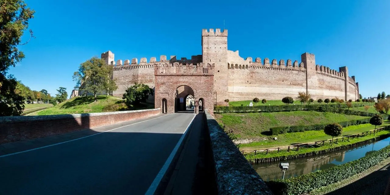 Villa Peschiera Gazzo  0*, Gazzo (Veneto)